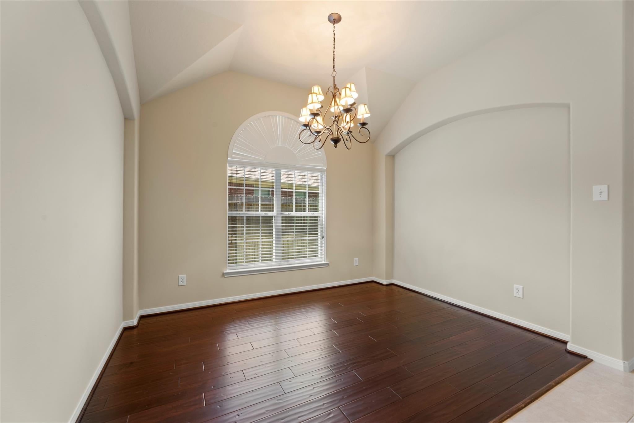 21118 Dusty Glen Lane