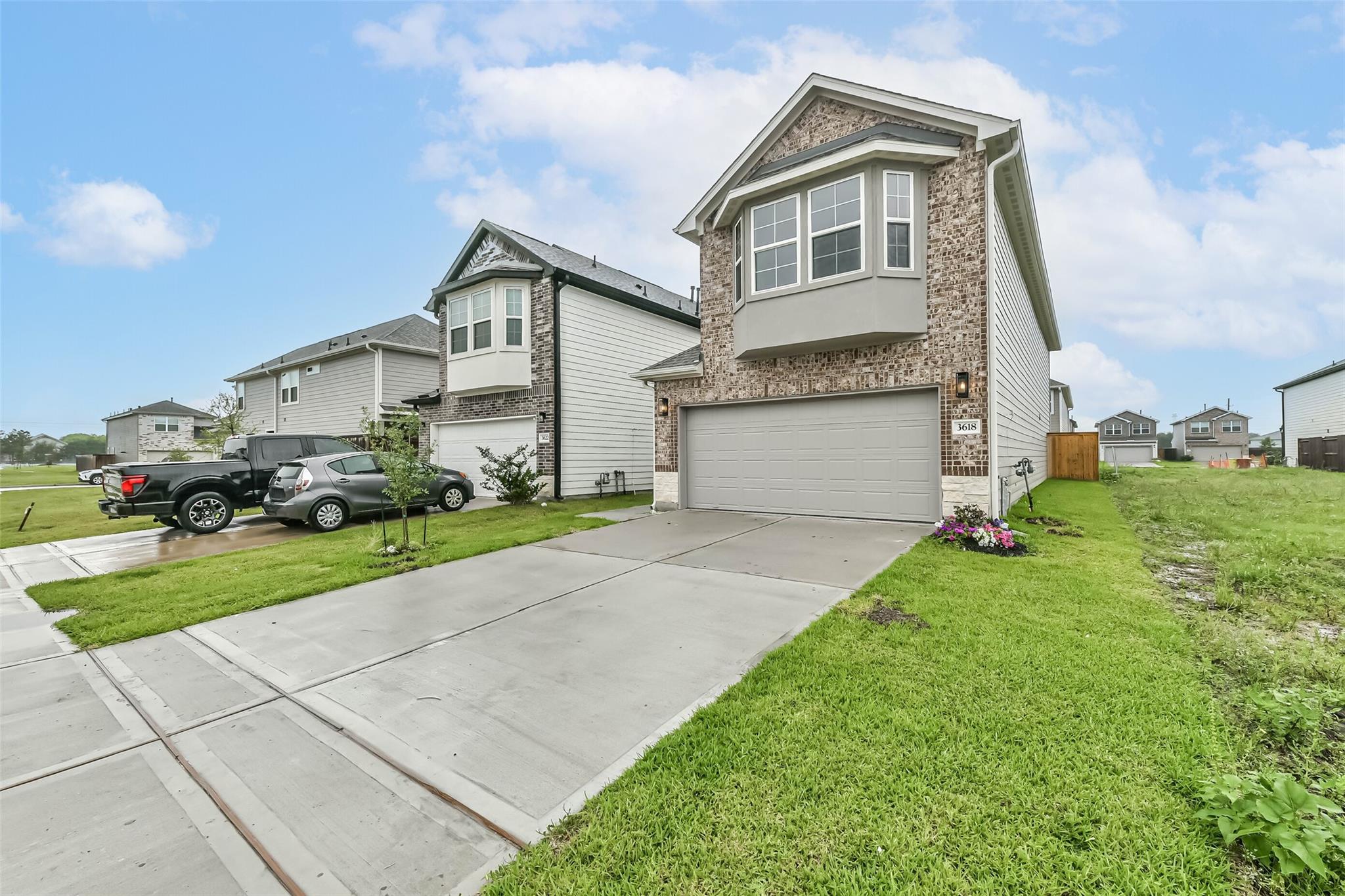 3618 Shire Valley
