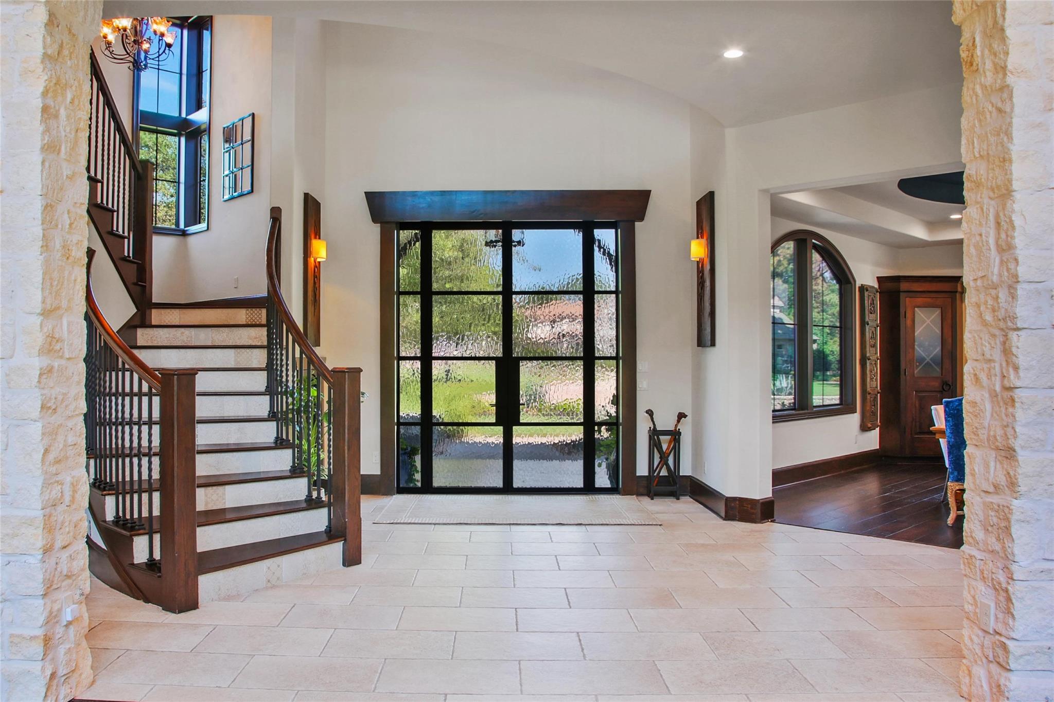 2 Highclere Park Drive