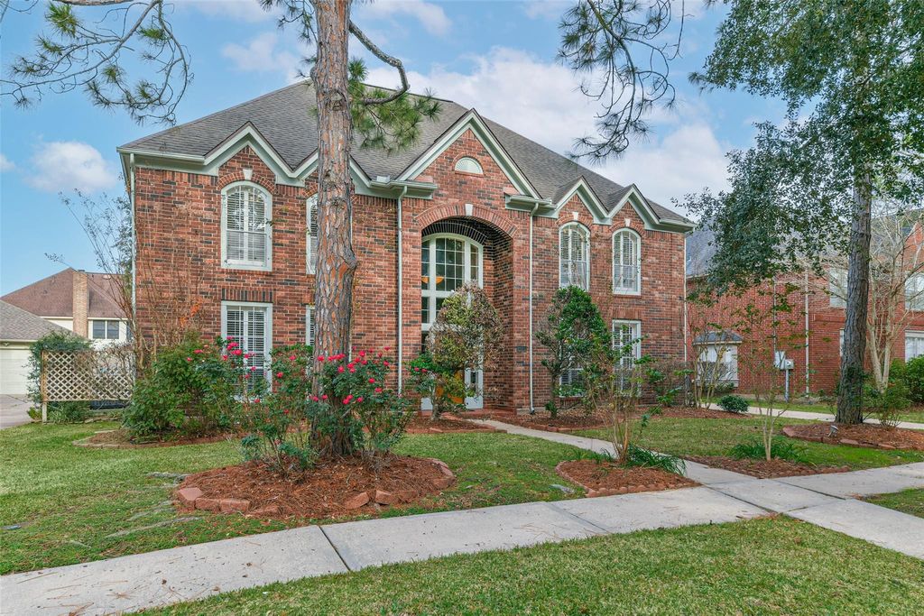 Photo of 2021 Sandy Coast Circle, League City, TX 77573 (MLS # 35223818)