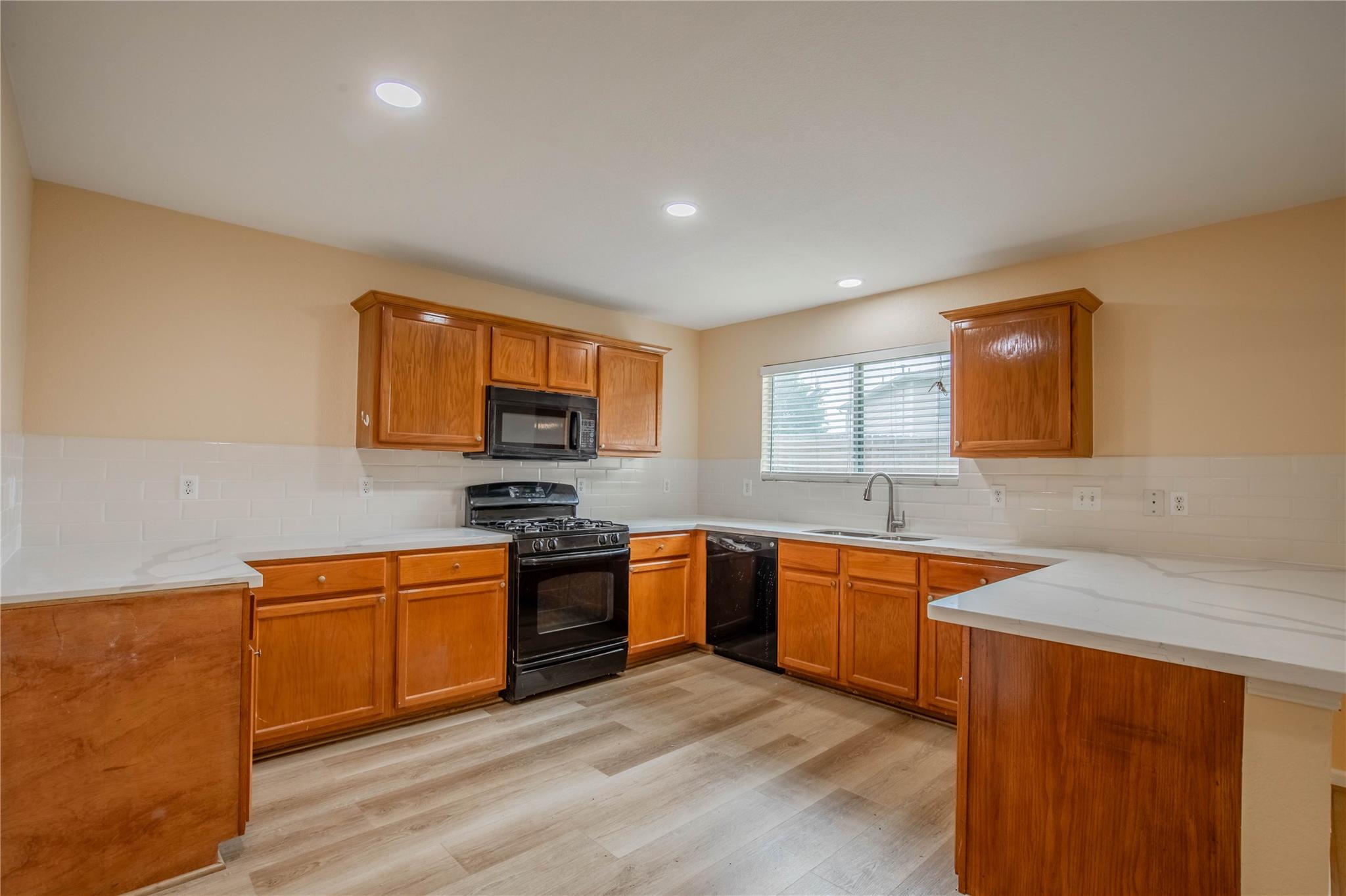 7810 Ashland Springs Lane