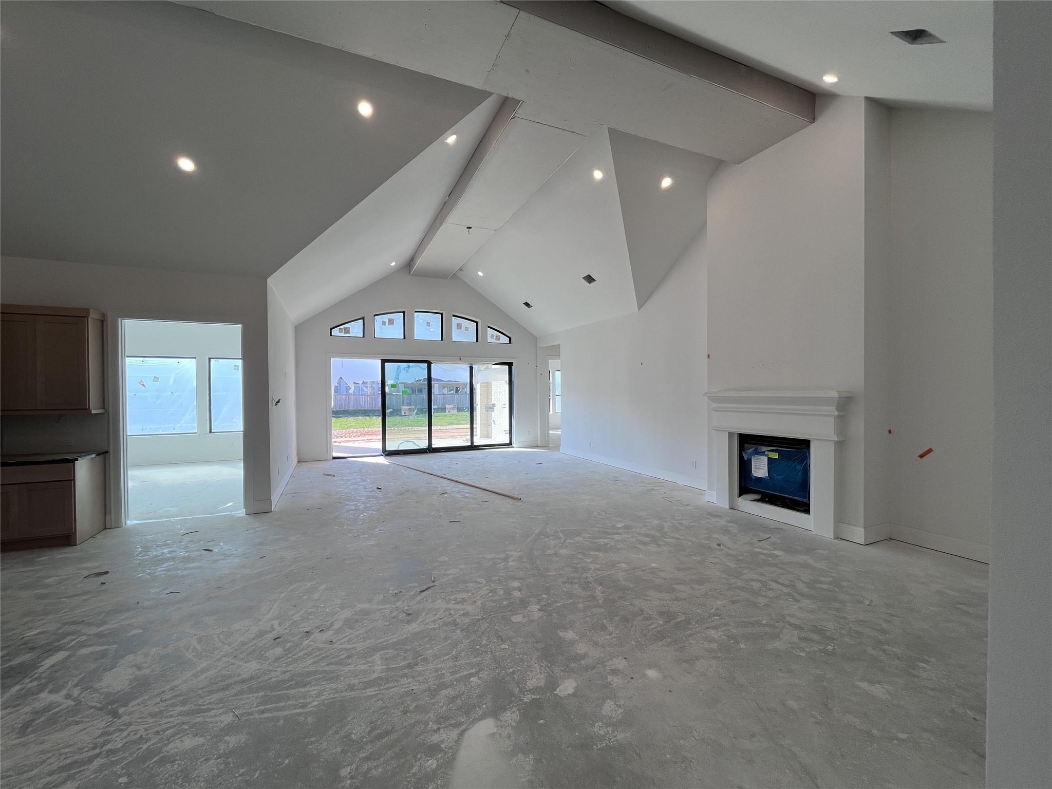 9010 Sierra Nevada Drive