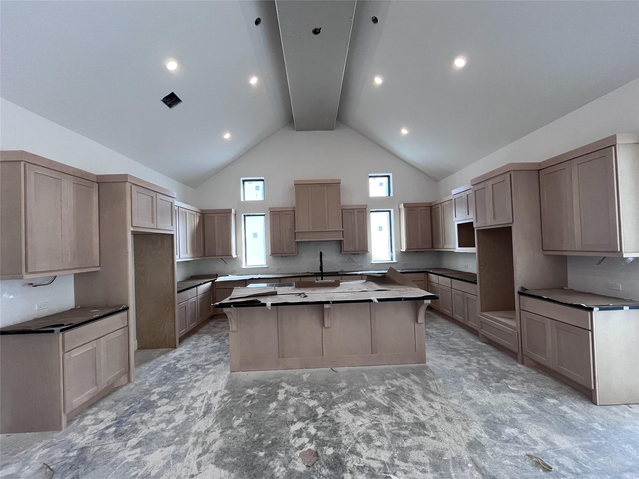 9010 Sierra Nevada Drive