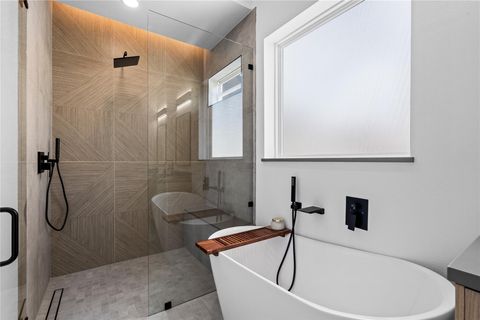 Tiny photo for 1030 W 24th Street #C, Houston, TX 77008 (MLS # 16916143)