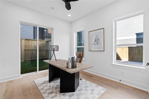 Tiny photo for 1030 W 24th Street #C, Houston, TX 77008 (MLS # 16916143)