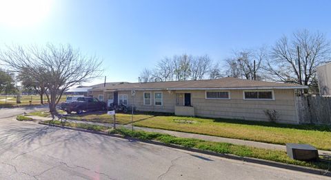 9001 Pagewood Lane Lane Houston TX 77063