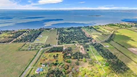 Vacant Land For Sale - Crossover<br/> Anahuac, TX 77514