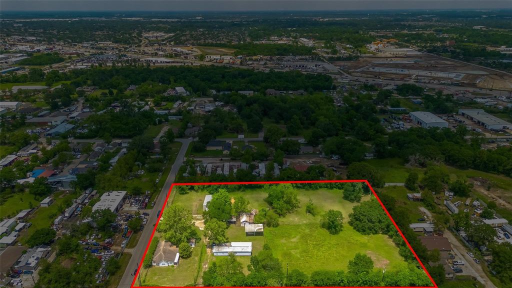 Photo of 5626 Spindle Drive, Houston, TX 77086 (MLS # 43174686)