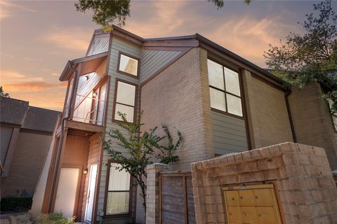 Photo of 8231 Sands Point Drive #154, Houston, TX 77036 (MLS # 59862828) Photo of 8231 Sands Point Drive #154, Houston, TX 77036 (MLS # 59862828)