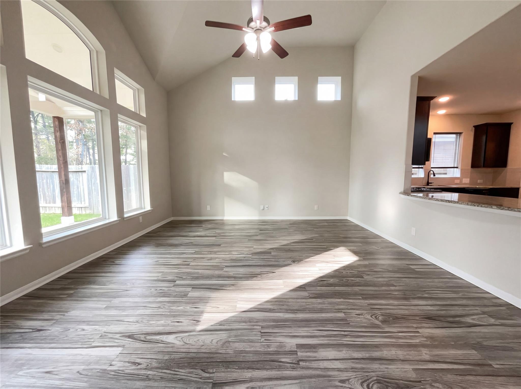 15603 Lakewood Terrace Drive