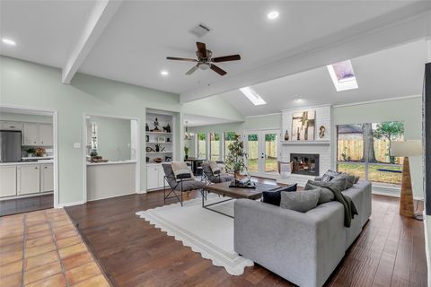 Tiny photo for 11407 Overbrook Lane, Houston, TX 77077 (MLS # 52968699)