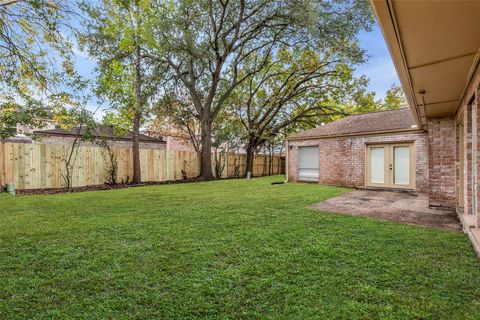 Tiny photo for 11407 Overbrook Lane, Houston, TX 77077 (MLS # 52968699)