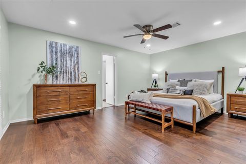 Tiny photo for 11407 Overbrook Lane, Houston, TX 77077 (MLS # 52968699)