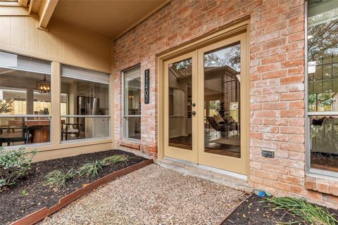 Tiny photo for 11407 Overbrook Lane, Houston, TX 77077 (MLS # 52968699)