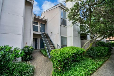 Photo of 7950 N Stadium Drive #220, Houston, TX 77030 (MLS # 7516537)