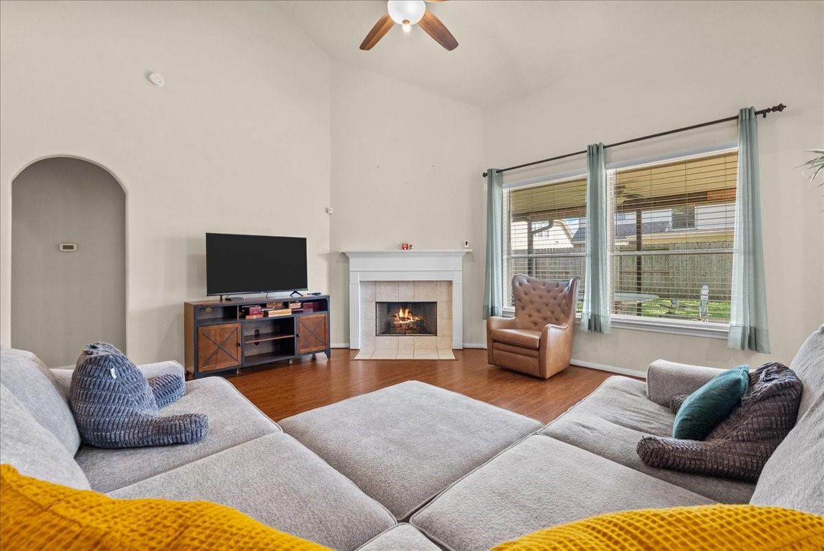 3703 Wild Oak Drive