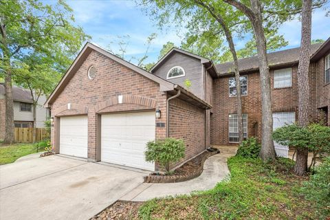 Photo of 9 E Willowwood Court, The Woodlands, TX 77381 (MLS # 76715369)