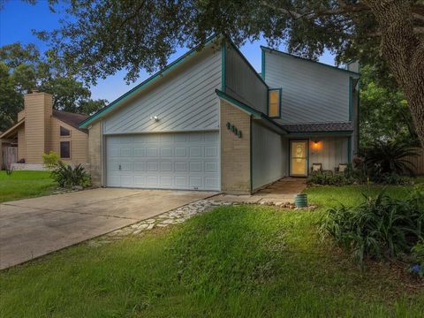 Photo of 4514 Albatross Drive, Seabrook, TX 77586 (MLS # 9377319)