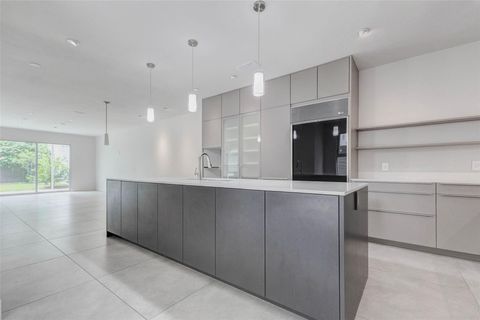 Photo of 1222 Marconi Street, Houston, TX 77019 (MLS # 31535377)