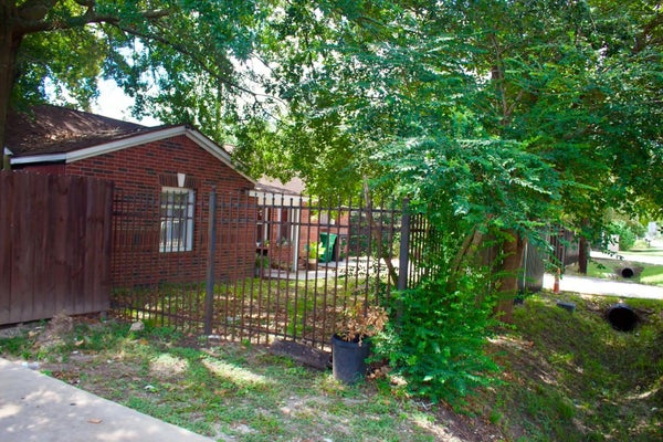 610 JOHN ALBER RD, HOUSTON, TX 77076 - Image da4b5c5ff43e27bf57bea93f1d41ca10/466066771