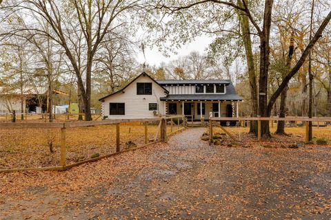 Vacant Land For Sale - 26710 Bayou Tesch Drive<br/> Magnolia, TX 77354