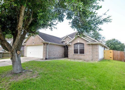 Photo of 12202 Duane Court, Houston, TX 77047 (MLS # 55319935)