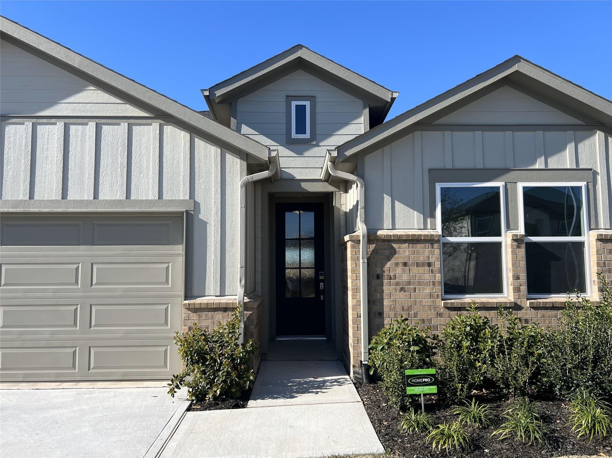 21835 Redwood Bluff Trail