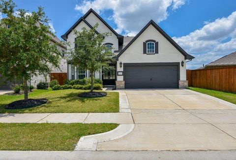 Photo of 18251 Winding Willow Oak Way, Cypress, TX 77433 (MLS # 40371467)