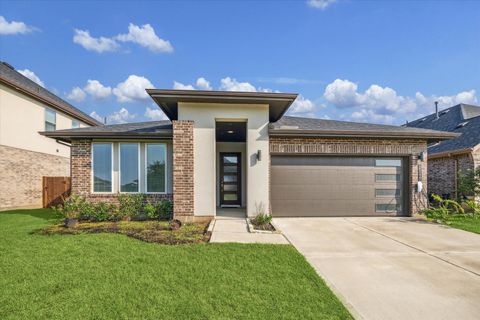 Photo of 29227 Alpine Garden Drive, Brookshire, TX 77423 (MLS # 43510069)