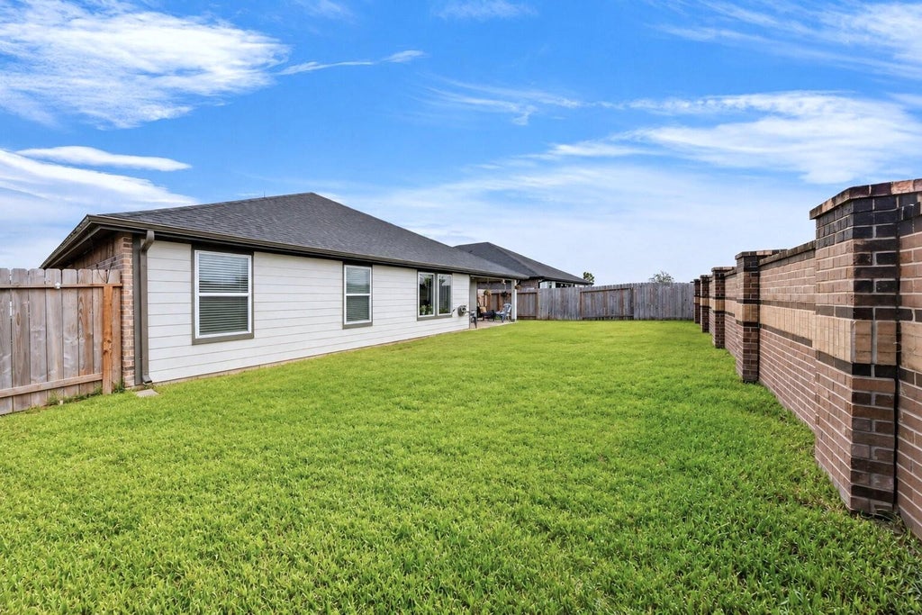 Photo of 31207 Kenswick Grove Lane, Fulshear, TX 77441 (MLS # 77349491)