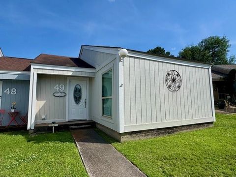 49 Westwood Village Drive TH49 Trinity TX 75862