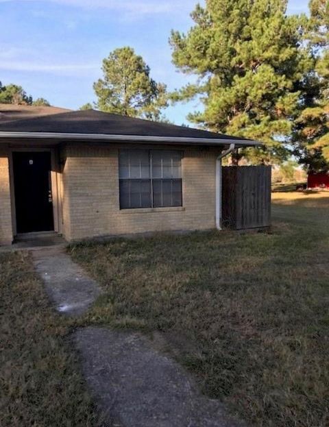 Photo of 716 Fernwood Street #A, Waller, TX 77484 (MLS # 52051898)