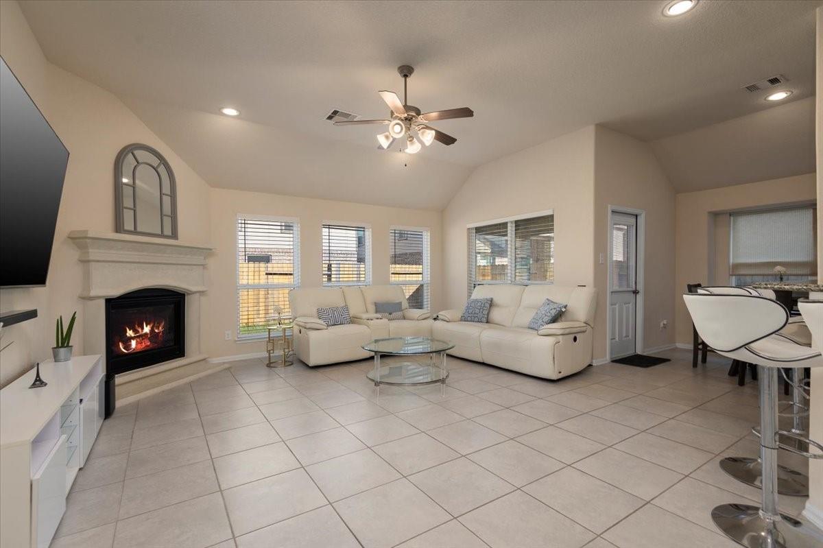 4606 Clara Rose Lane