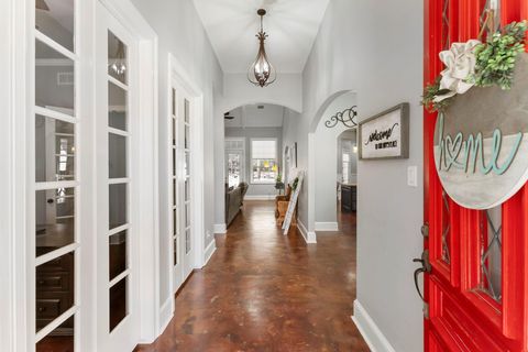 Tiny photo for 4046 Highland Pass, Montgomery, TX 77316 (MLS # 30659202)