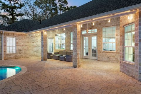 Tiny photo for 4046 Highland Pass, Montgomery, TX 77316 (MLS # 30659202)