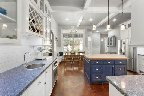 Tiny photo for 4046 Highland Pass, Montgomery, TX 77316 (MLS # 30659202)
