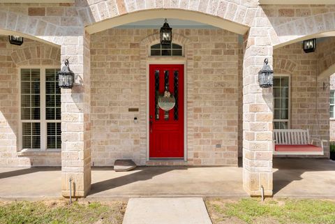 Tiny photo for 4046 Highland Pass, Montgomery, TX 77316 (MLS # 30659202)