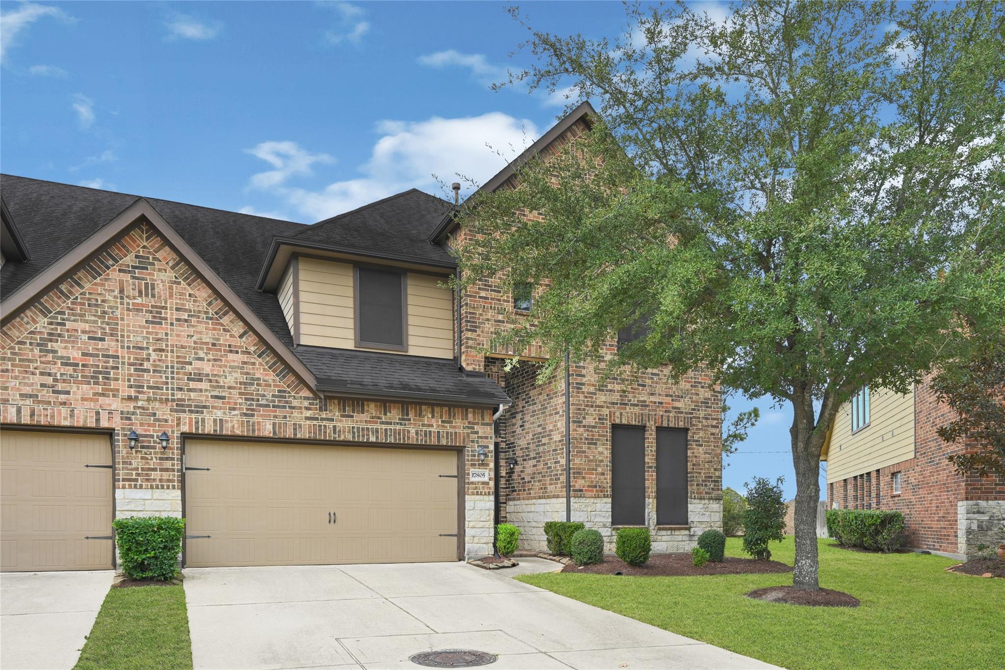 17805 Arapaho Hill Ln Lane