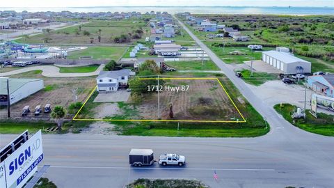 1712 Hwy 87 Crystal Beach TX 77650