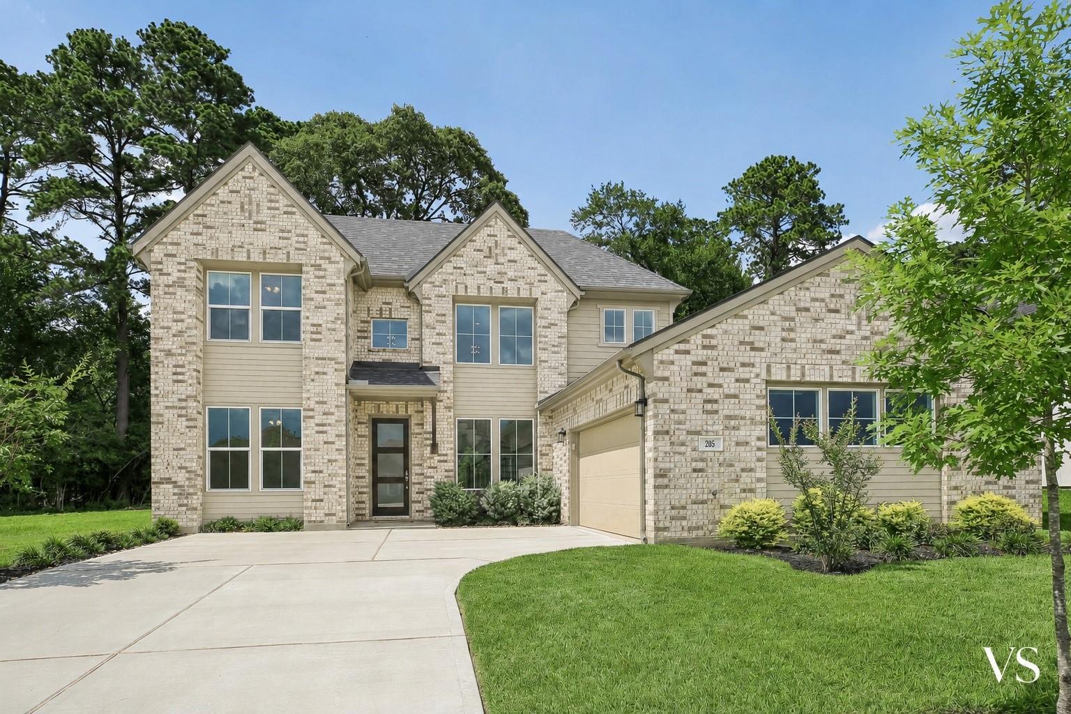 205 Wyndemere Drive