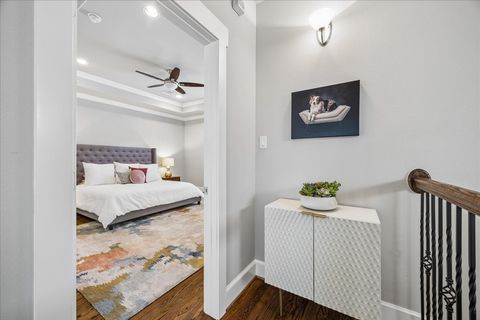 Tiny photo for 872 Wakefield Drive #C, Houston, TX 77018 (MLS # 98803519)