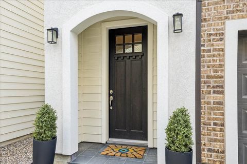 Tiny photo for 872 Wakefield Drive #C, Houston, TX 77018 (MLS # 98803519)