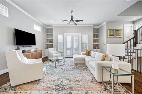 Tiny photo for 872 Wakefield Drive #C, Houston, TX 77018 (MLS # 98803519)