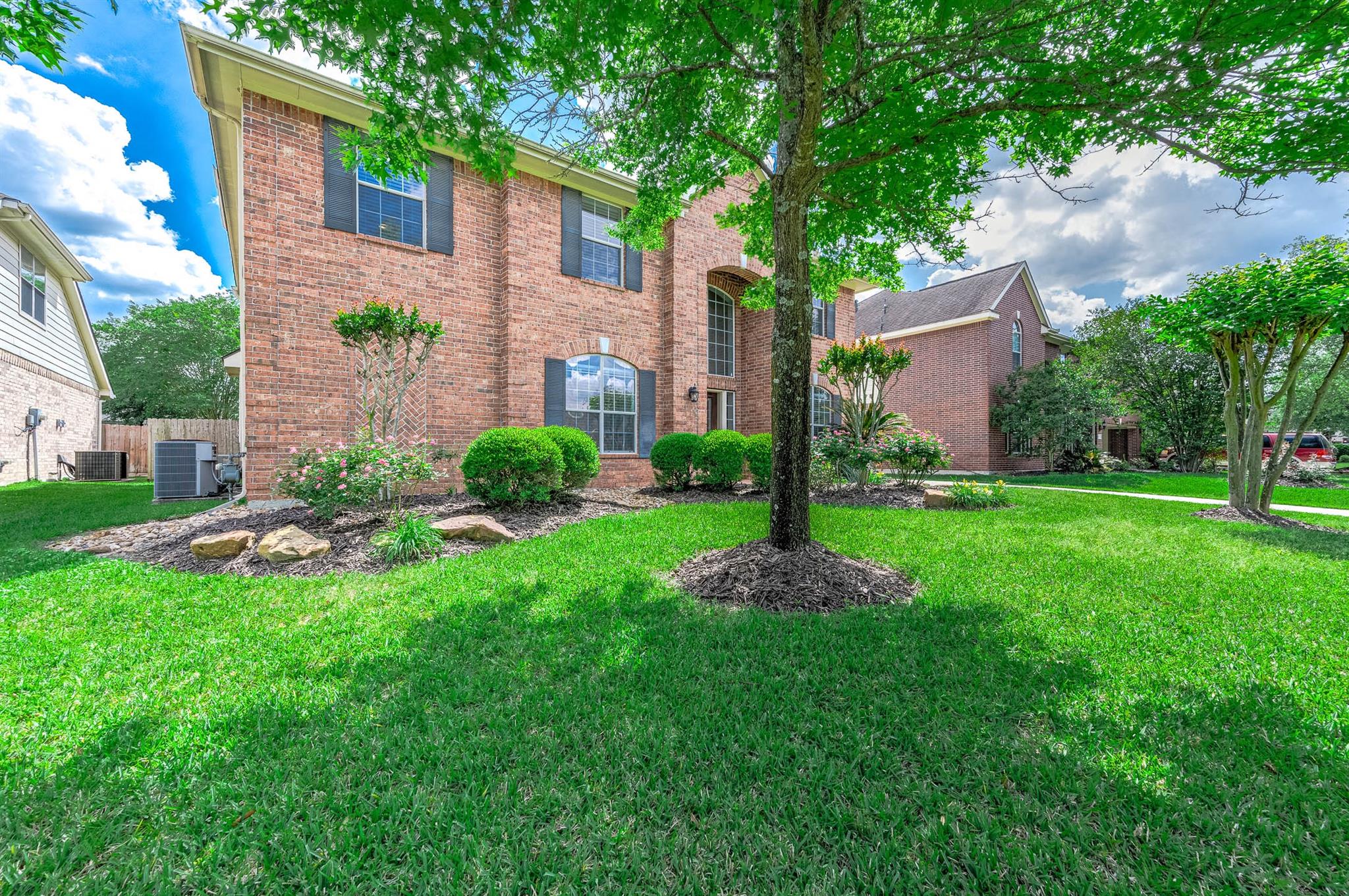 6411 Greencreek Meadows Lane