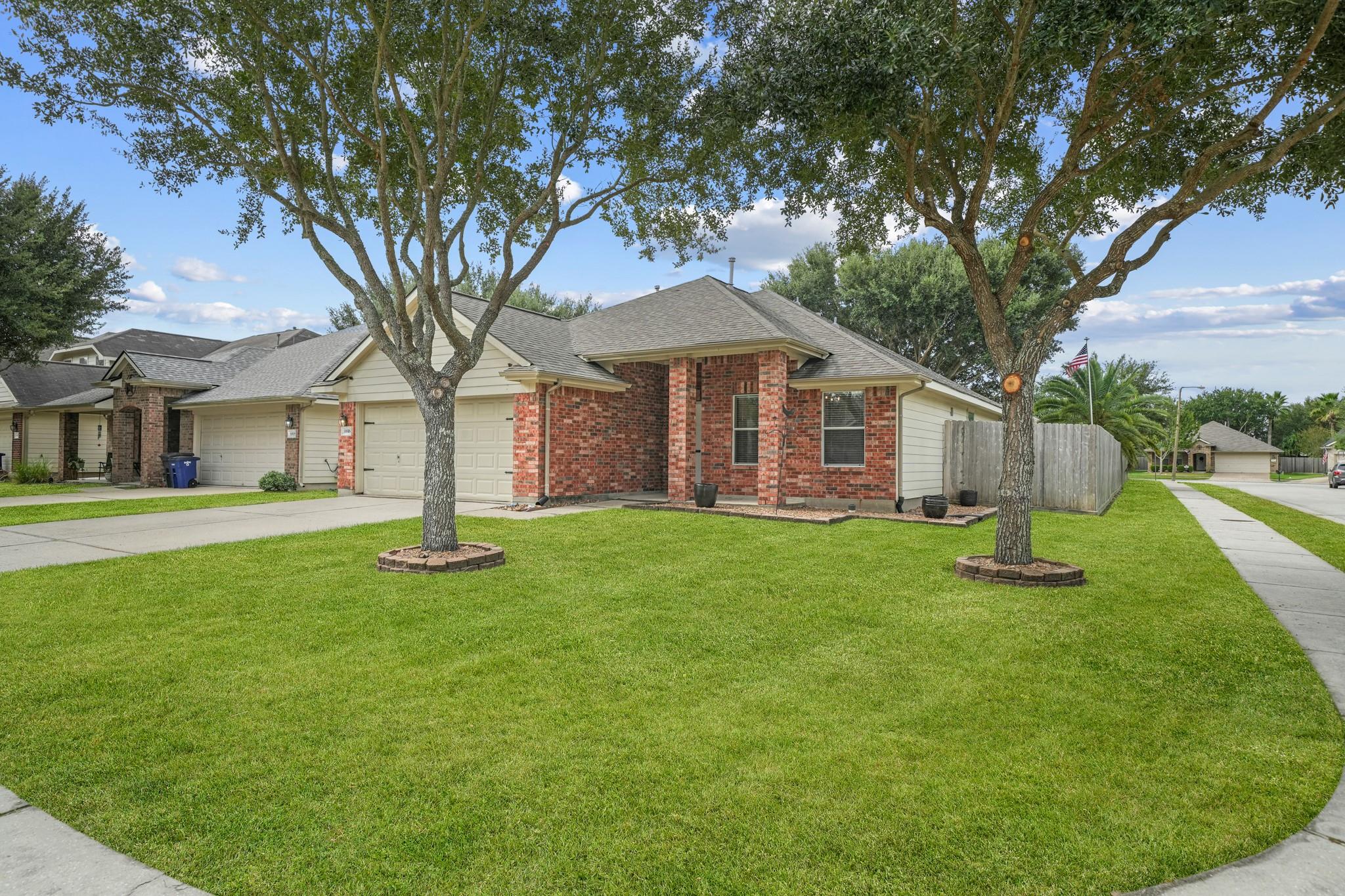 6816 Arbor Hollow Lane