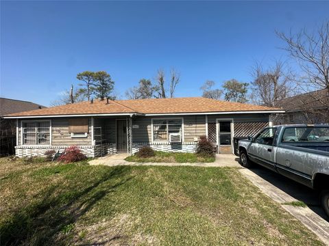 Photo of 7001 Finch Street, Houston, TX 77028 (MLS # 39394748)