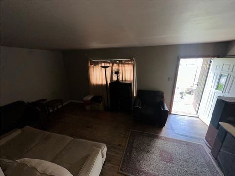 Tiny photo for 7001 Finch Street, Houston, TX 77028 (MLS # 39394748)