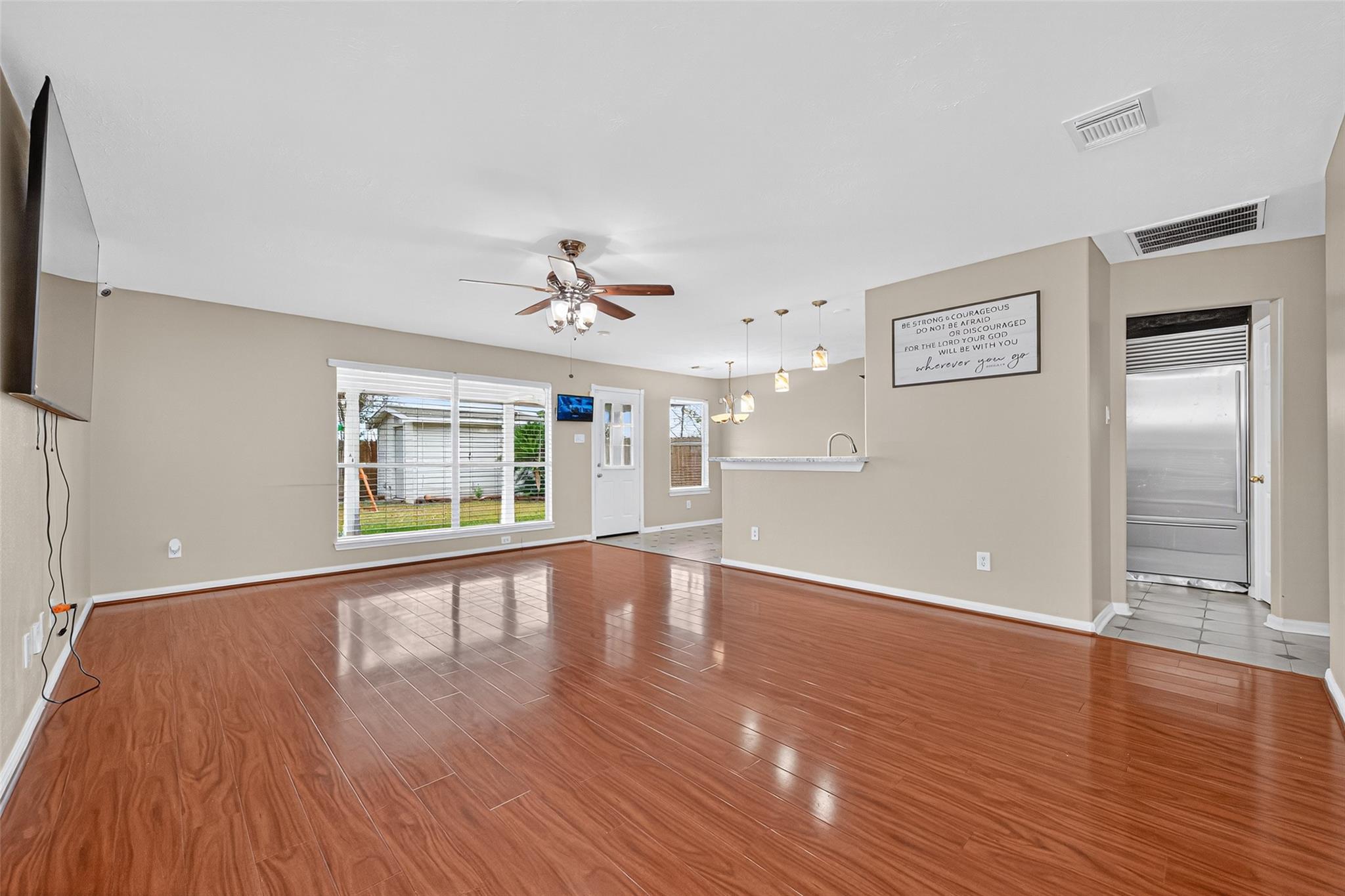 647 Hollandbridge Lane