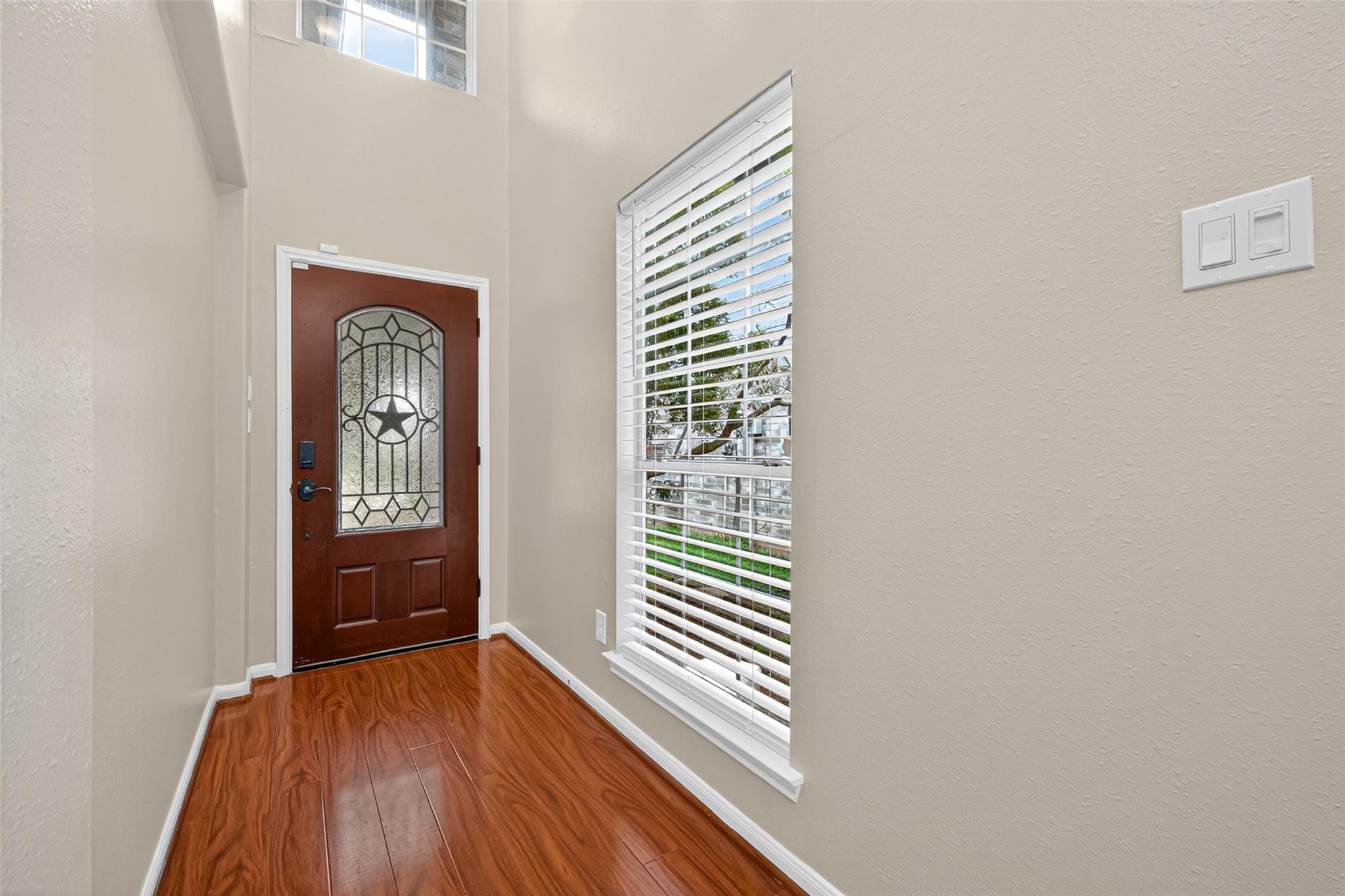 647 Hollandbridge Lane