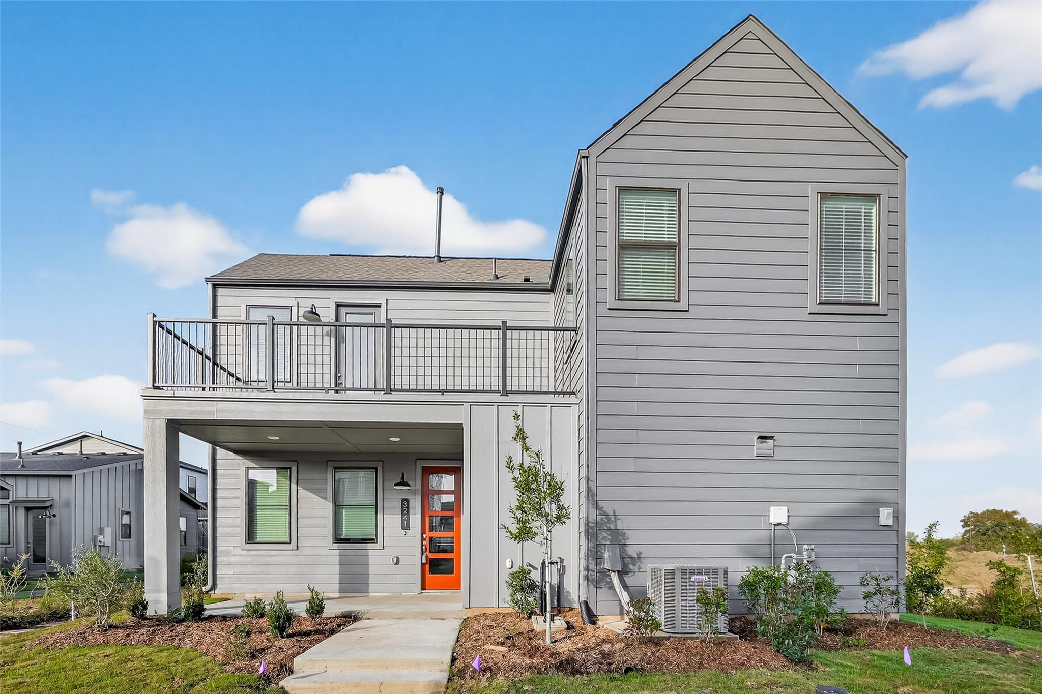 3241 Loam Lane